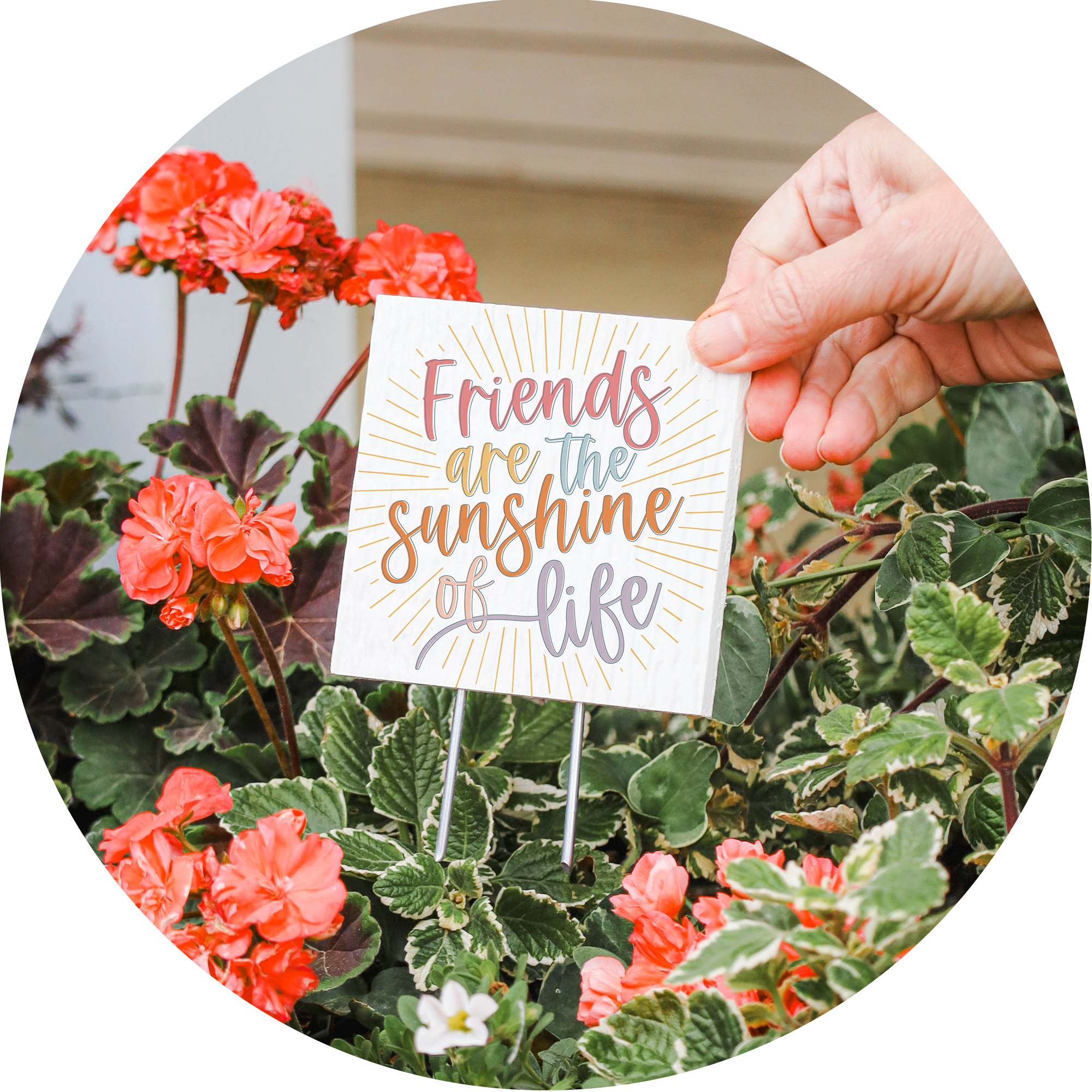 Outdoor Decor & Gifts