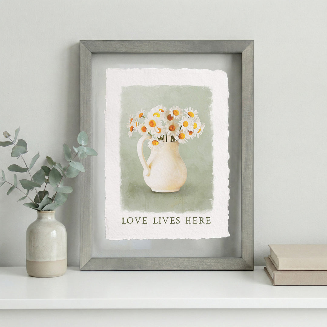 Love Lives Daisies