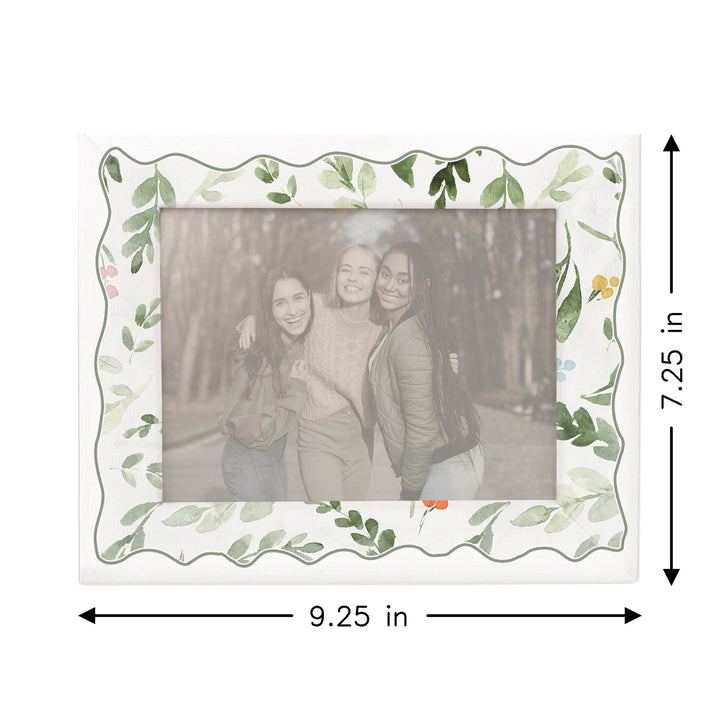 Leaf Pattern Border