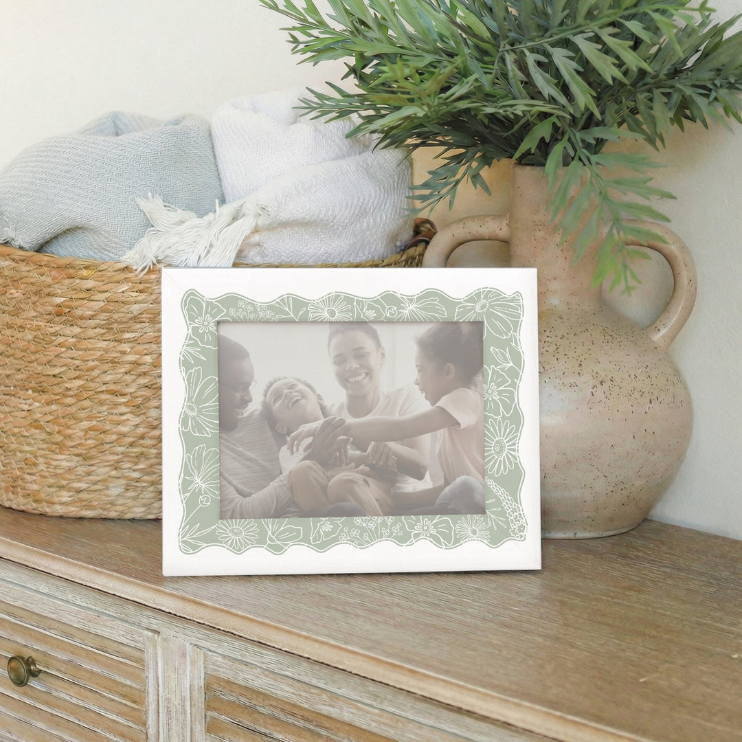 Green Pattern Border