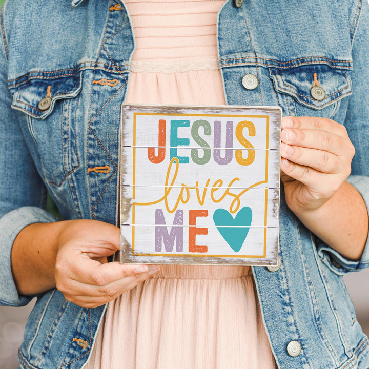 Jesus Loves Colorful