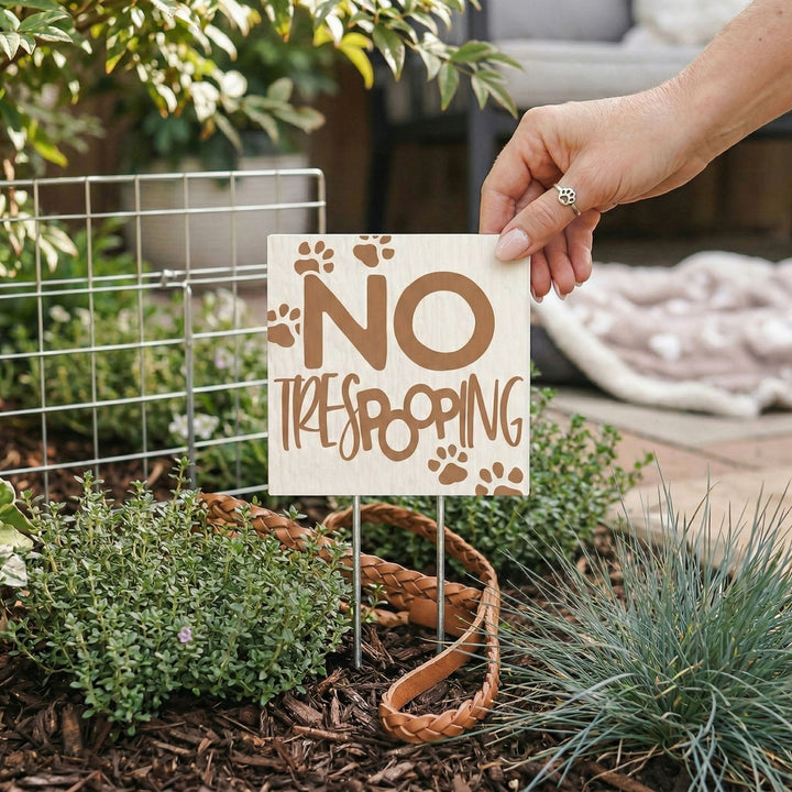 No Trespooping